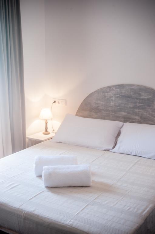 Hostal Bon Sol Sant Ferran de Ses Roques Zimmer foto