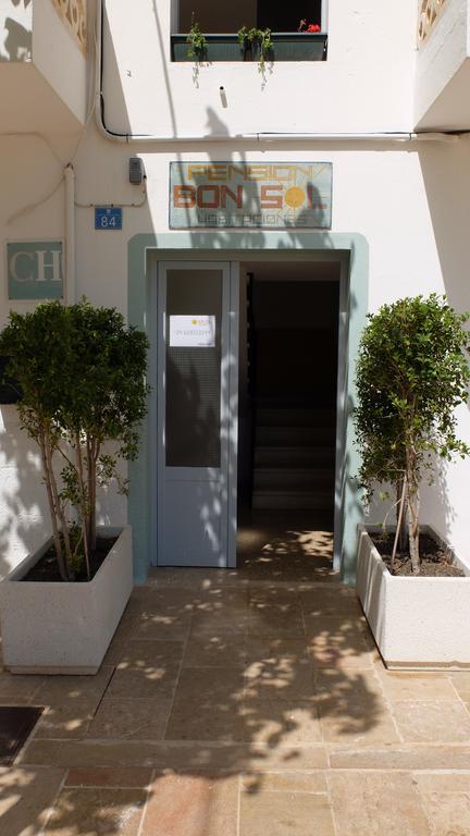 Hostal Bon Sol Sant Ferran de Ses Roques Exterior foto